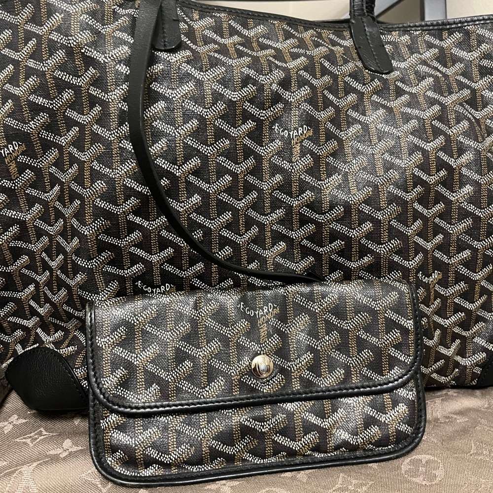SOLD Goyard Goyardine Saint Louis PM w/pouch - Picture 3 of 13